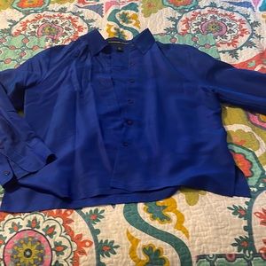 Womens shirt. Excellent condition